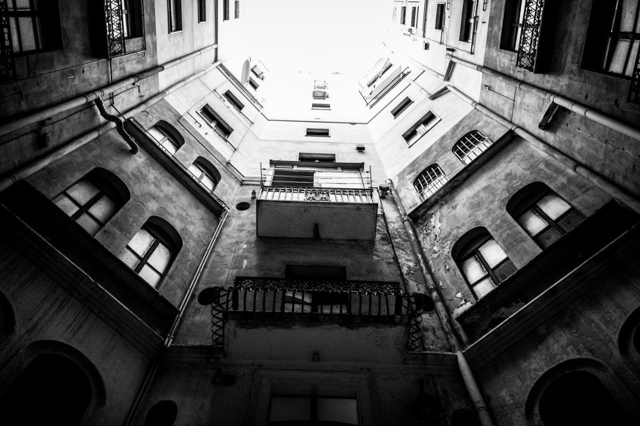 Flavio Gioia Suite Salerno Exterior foto