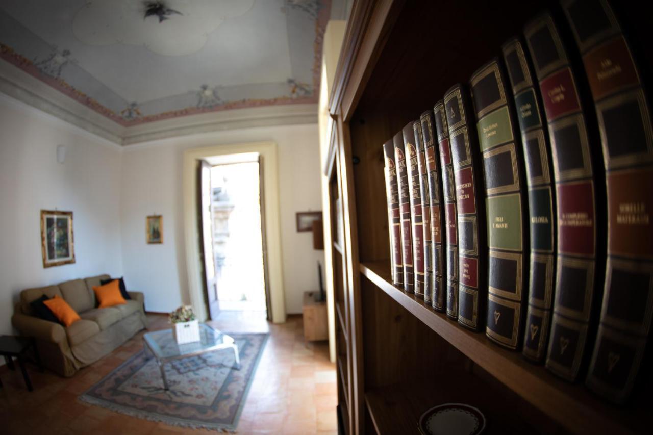 Flavio Gioia Suite Salerno Exterior foto